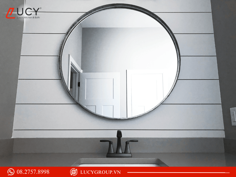 Ảnh Mô Tả Gương Tại Lucy