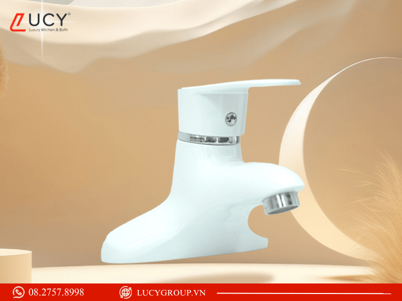 Ảnh Mô Tả Vòi Sen Tắm Tại Lucy